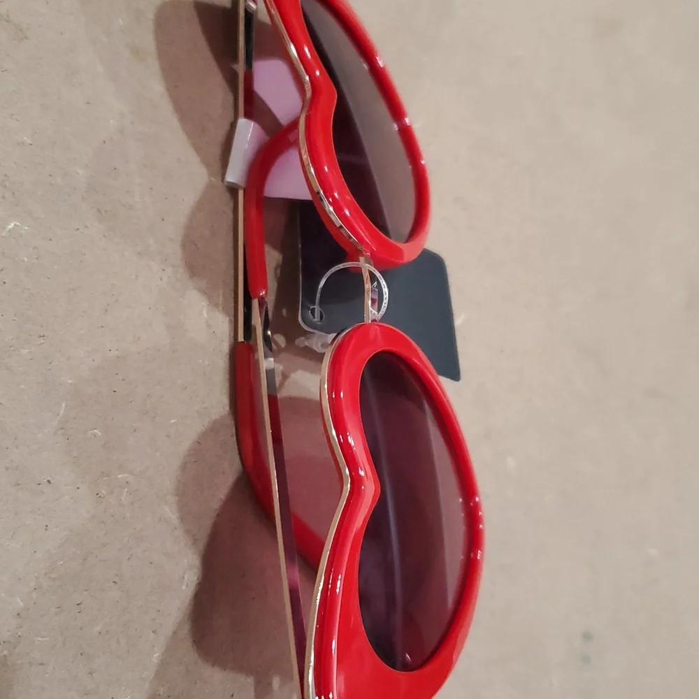Red heart shaped cat eye retro vintage pinup style sunglasses new‎